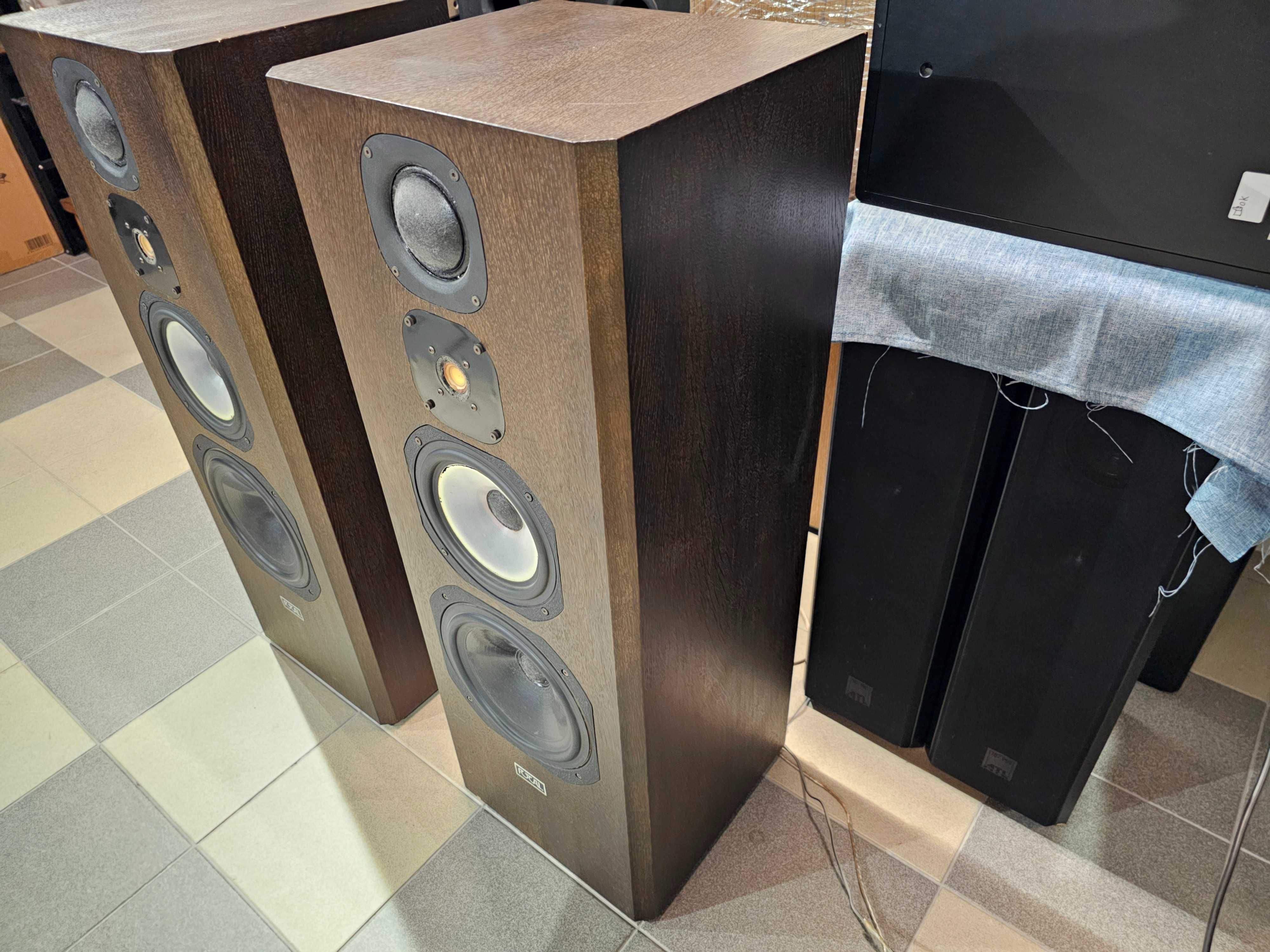 High End Focal Onyx 710 під реставрацію!