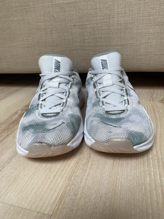 Nike Legend Essential 3 Next Nature Premium r. 38,5