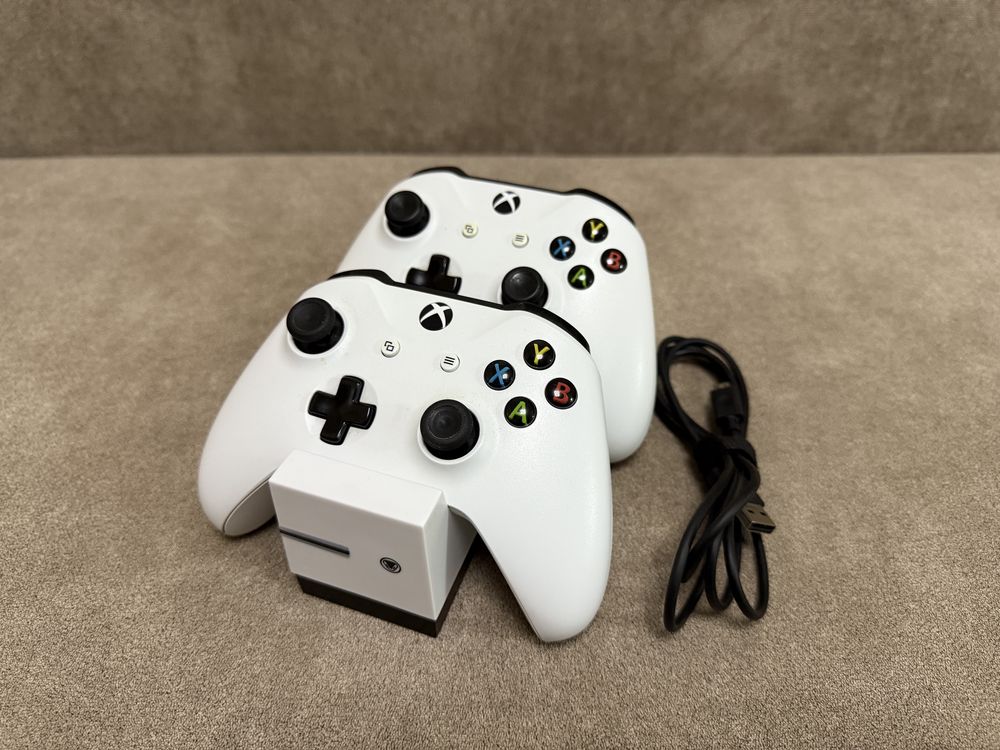 Продається XBOX One S 1tb