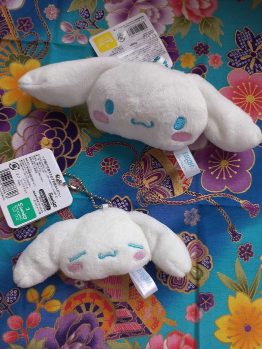Zestaw dwóch breloków Sanrio Cinnamoroll nowe z Japonii