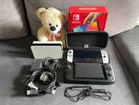 Konsola Nintendo Switch OLED z etui i Nitro Deck + 3 gry