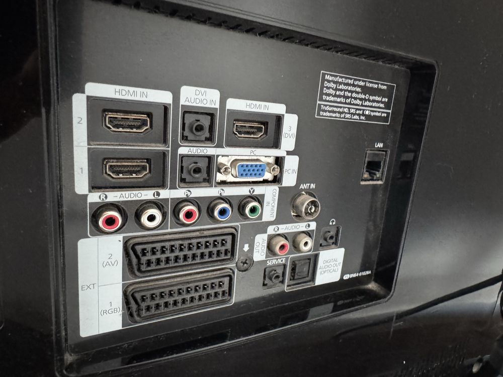 Telewizor LCD Samsung LE40B650 - jak nowy