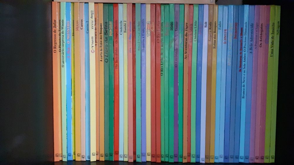 Disney explora o mundo / Clássicos Disney