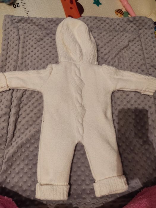 В'язаний комбінезон 62 розмір