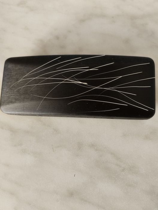 Отдам усы кошачьи