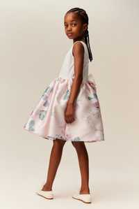 Sukienka z rozszerzanym dołem H&M