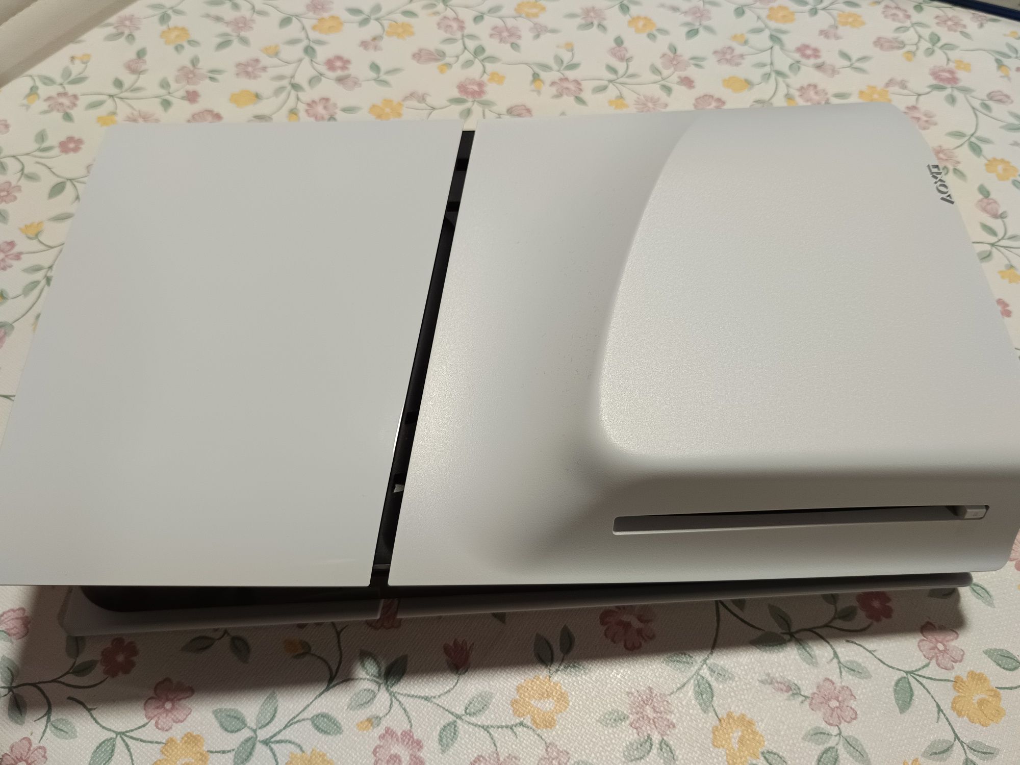 Ps5 slim 1Tb+ unid. Disco+jogo