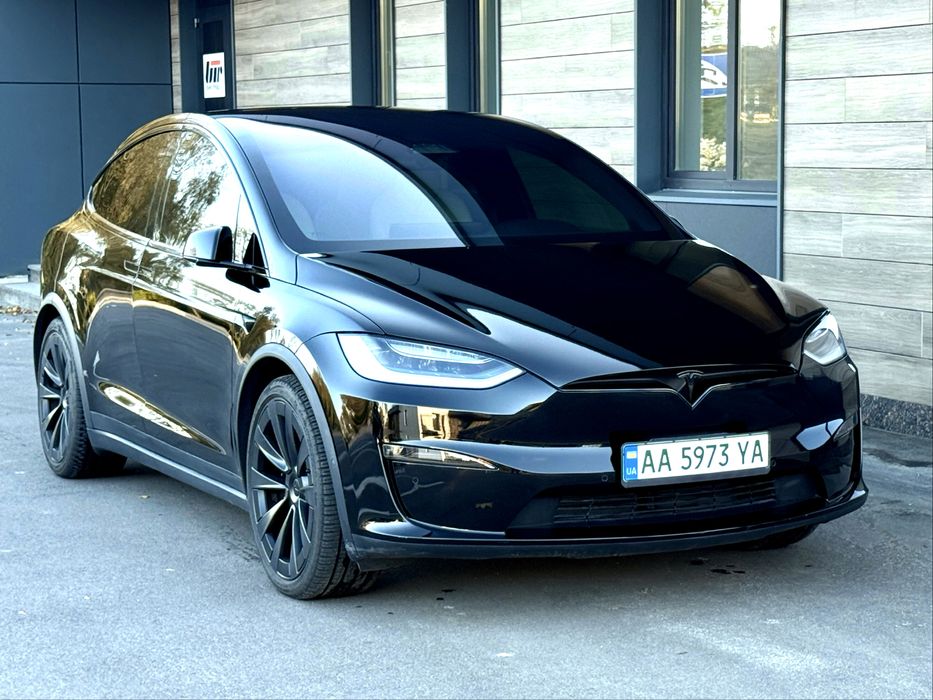 Продам Tesla model X