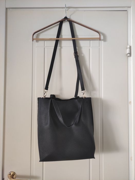 Torebka Medicine czarna eko skóra do ręki na ramię