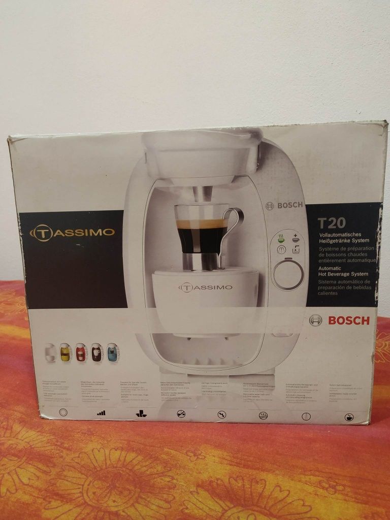 Máquina de café Tassimo Bosch branca