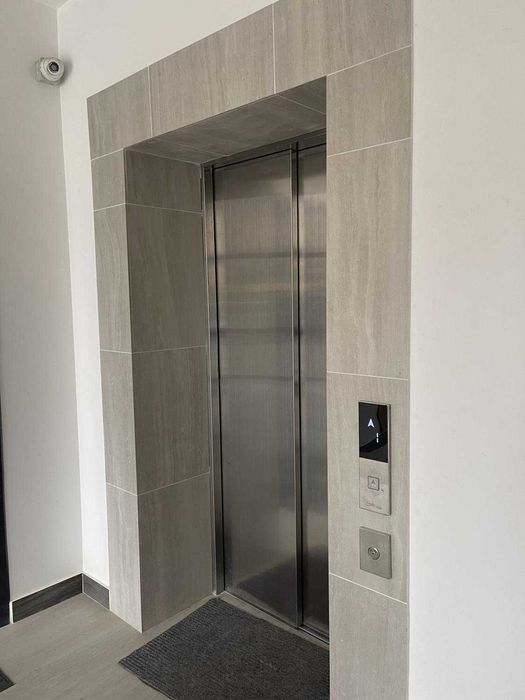 Квартира з АГВ у цегляному будинку. Можна під програми.