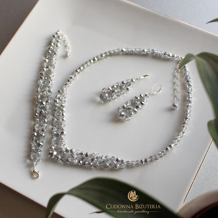 Biżuteria kryształowa w kolorze srebrnym naszyjnik bransoletka kolczyk