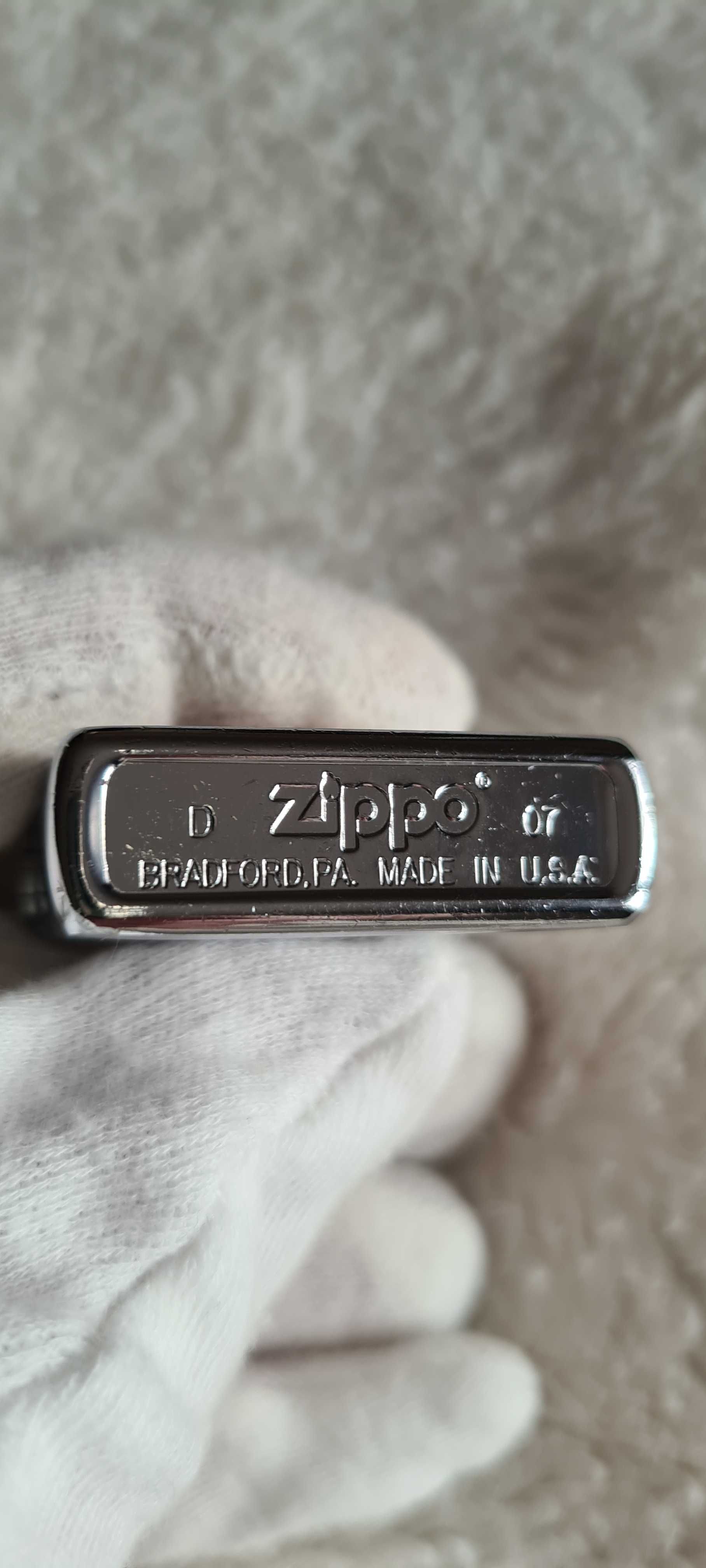 Zapalniczka Zippo F.C. Liverpool.