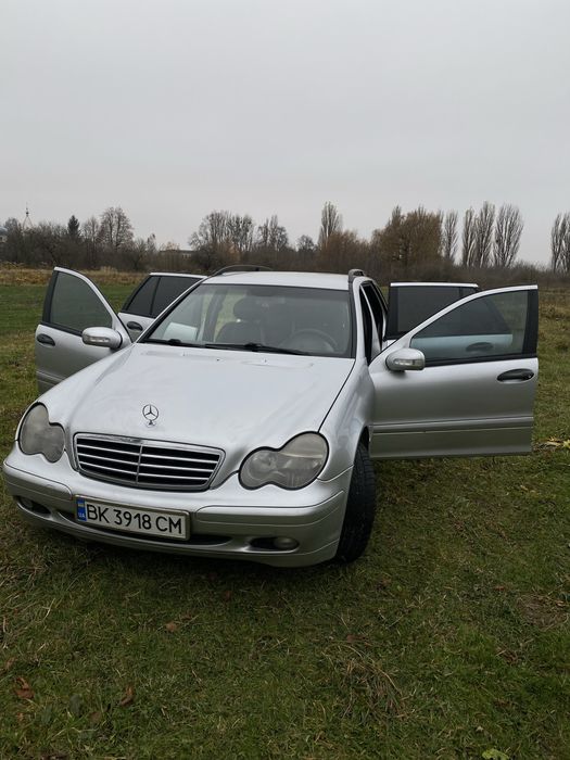 Продам Mersedes Benz c220