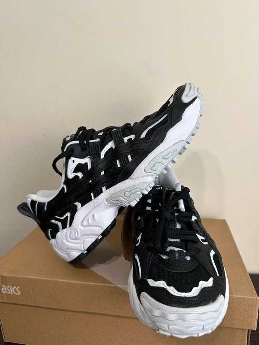 Buty/Sneakersy Asics Gel-Nandi 1022A241