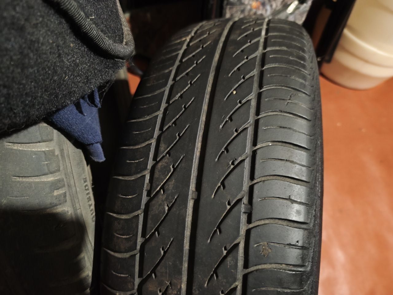 Продам запаску,костиль,таблетку,запасне колесо R16 5 114,3 Kia