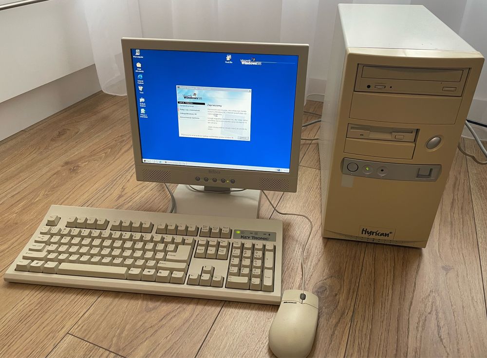 Retro komputer windows 98 pentium 3 III Sdram ata cdrom