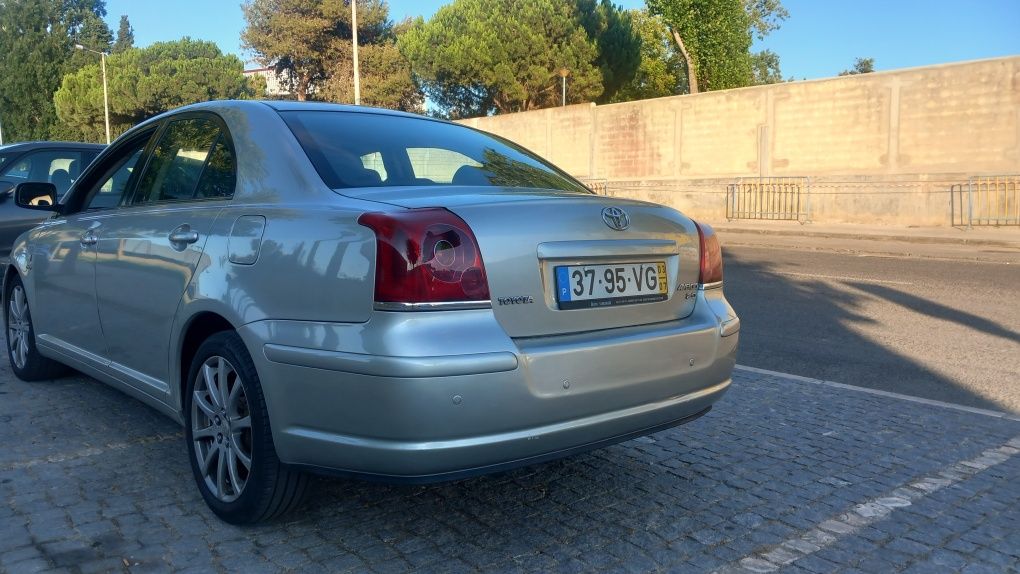 Toyota Avensis 2.0