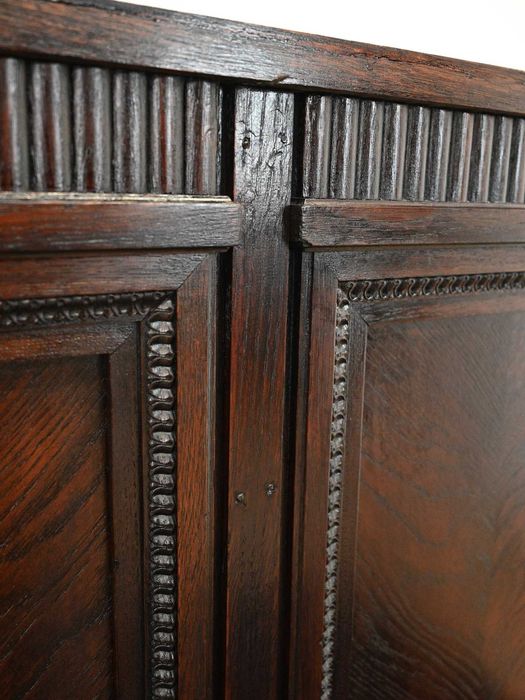 szafka komódka z około 1920 roku 082005