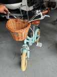 bicicleta para crianças com muito pouco uso