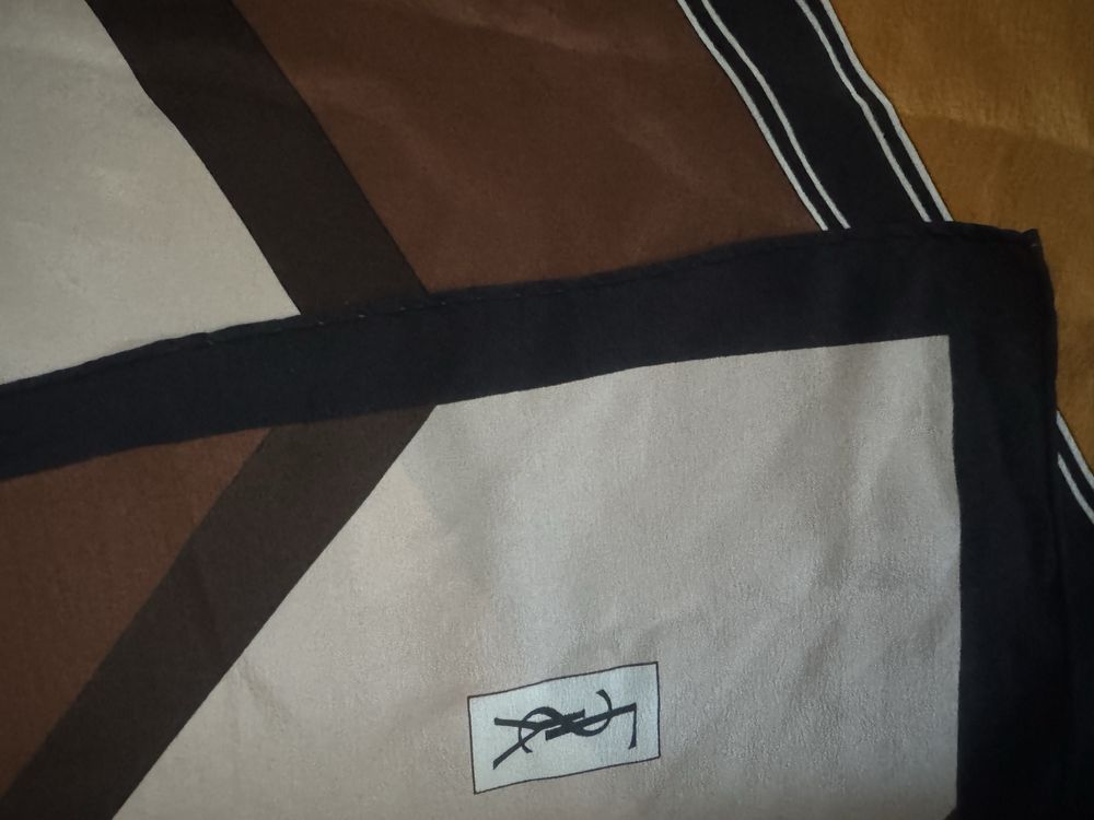 Хустка шовкова Yves Saint Laurent