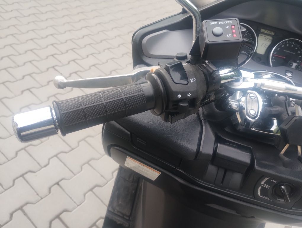 Сузукі скайвей Suzuki sky wave 250