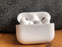 Продам навушники AirPods