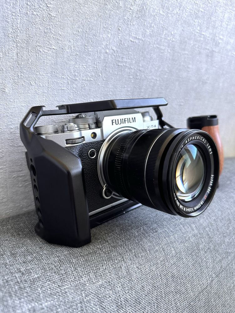 Fudjifilm x-t4 свіжий ,гарний фотоапарат +оптика.