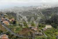 Terreno Urbano no Monte.  Para Construção de moradias