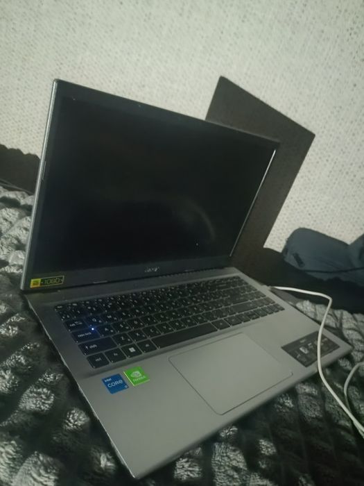 Ноутбук марки ACER