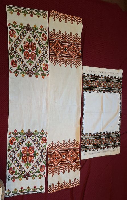 Вишивані рушники стародавні