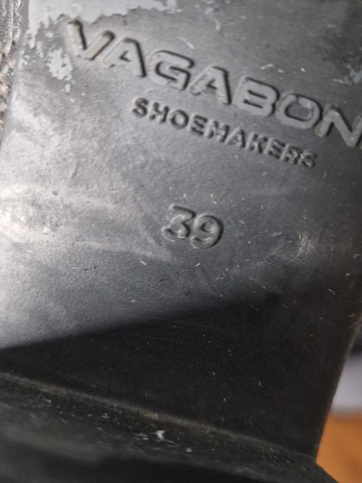 Ботільйони шкіряні чорні Vagabond 39р.