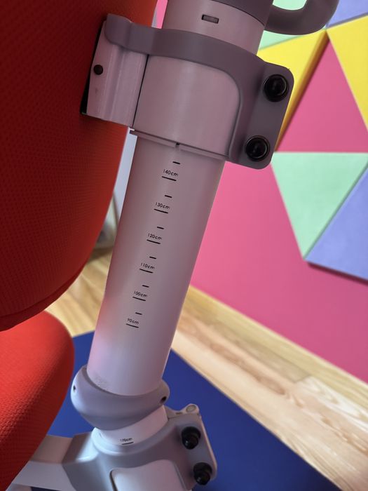 Krzesło biurkowe Ergodesk