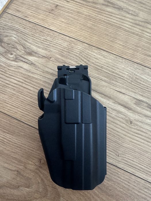 Kabura na pistolet uniwersalna
