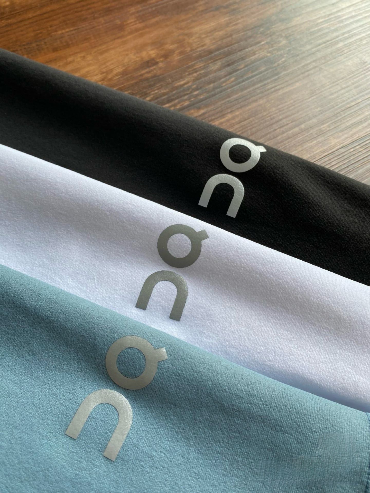 Футболка On Running T-Shirt Club T