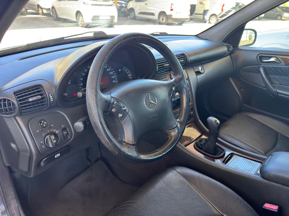 Mercedes C220
