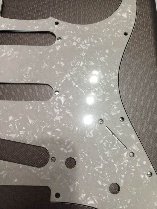 Pickguard maskownica do Fender Stratocaster