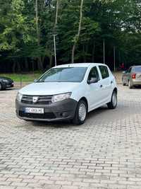 Dacia Sandero в оренду