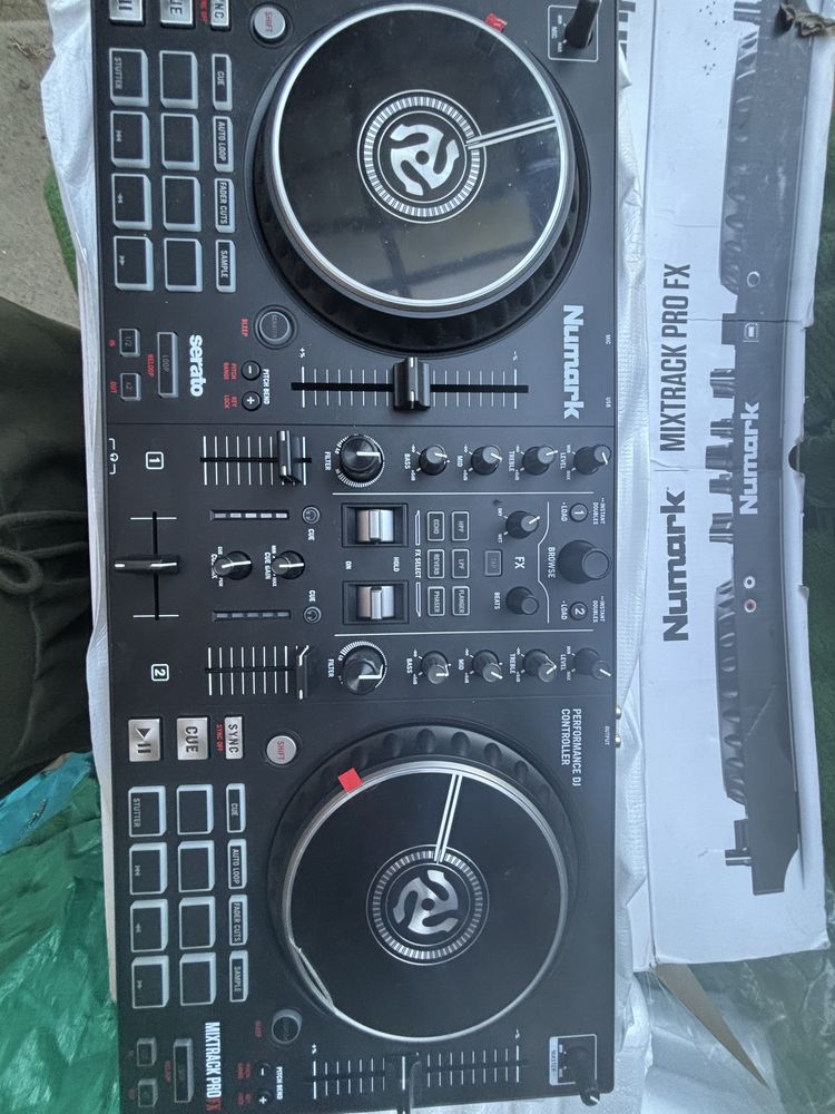 Kontroler numark pro fx