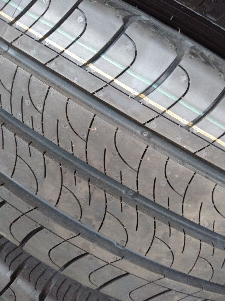 Opony letnie 215/65R16c Goodyear DEMO 2020r
