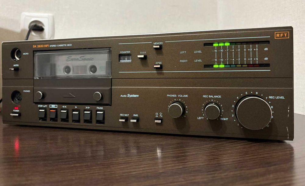 RTF SK 3930 HI FI stereo cassette deck кассетная дека