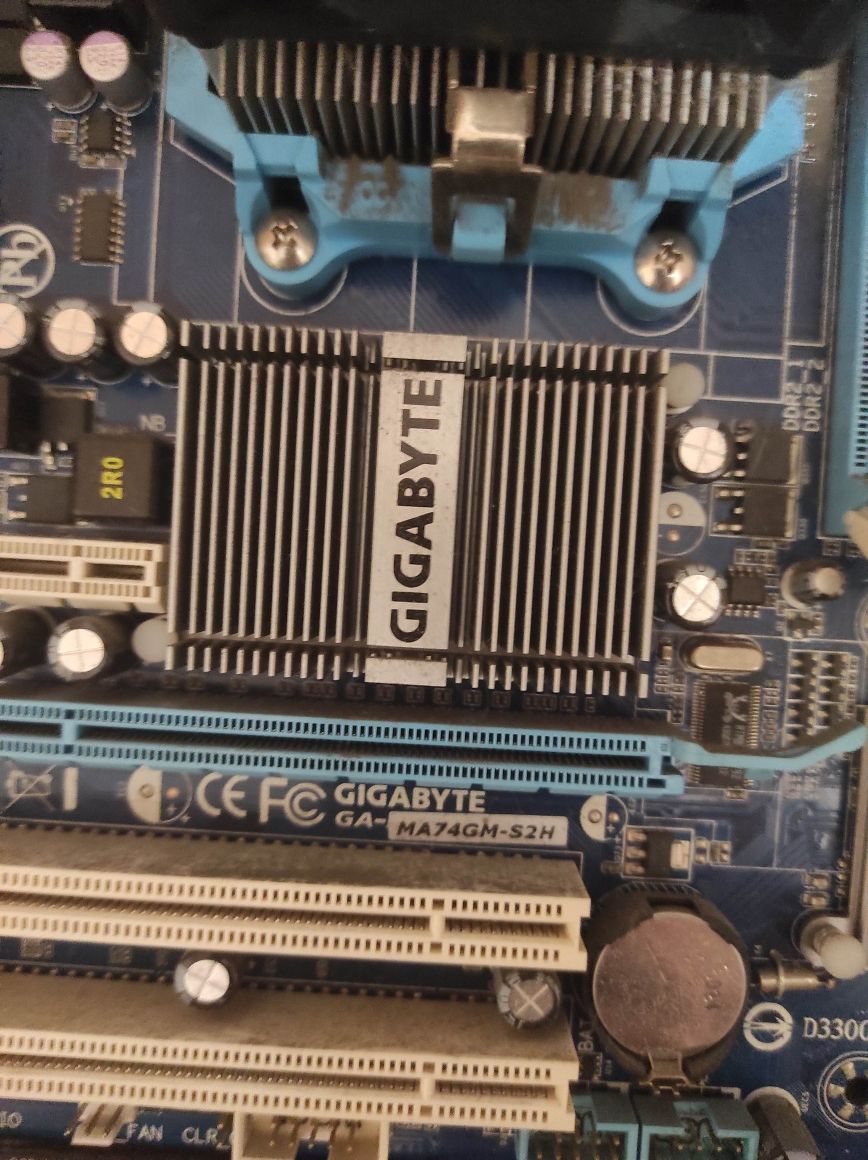 Материнская плата Asus, Gigabyte(под восстановление)