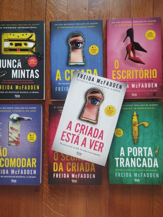 Portes grátis Livros Freida McFadden