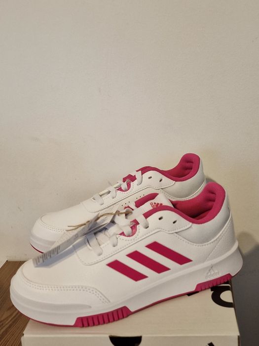 Buty adidas Tensaur Sport 2.0 K – nowe, rozmiar 38

Sprzedam nowe, nie