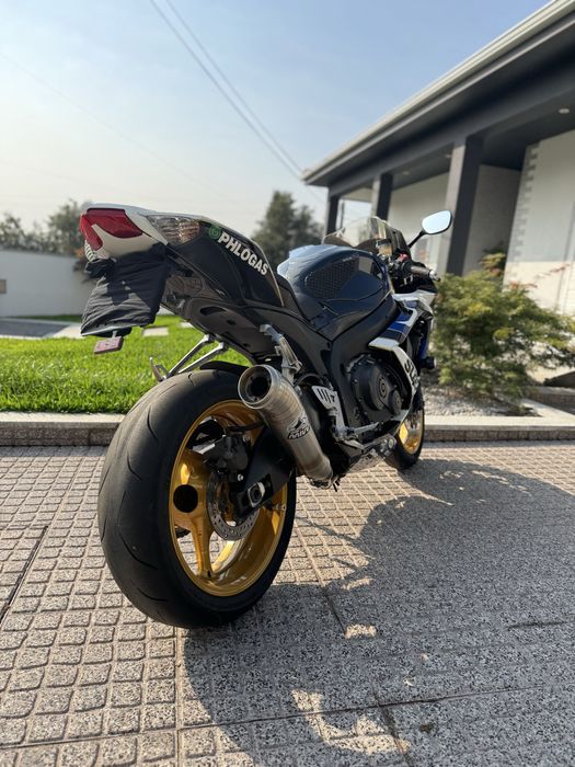 Suzuki GSXR 600 K9