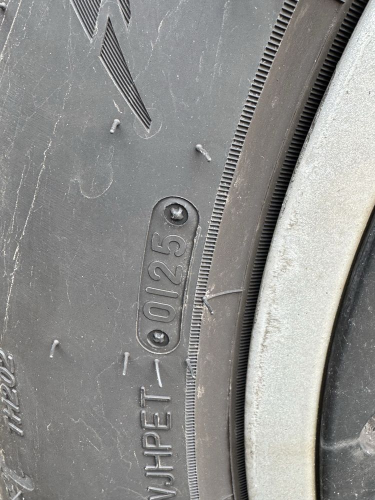 Продам резину  triangle 235/55/r18 2025