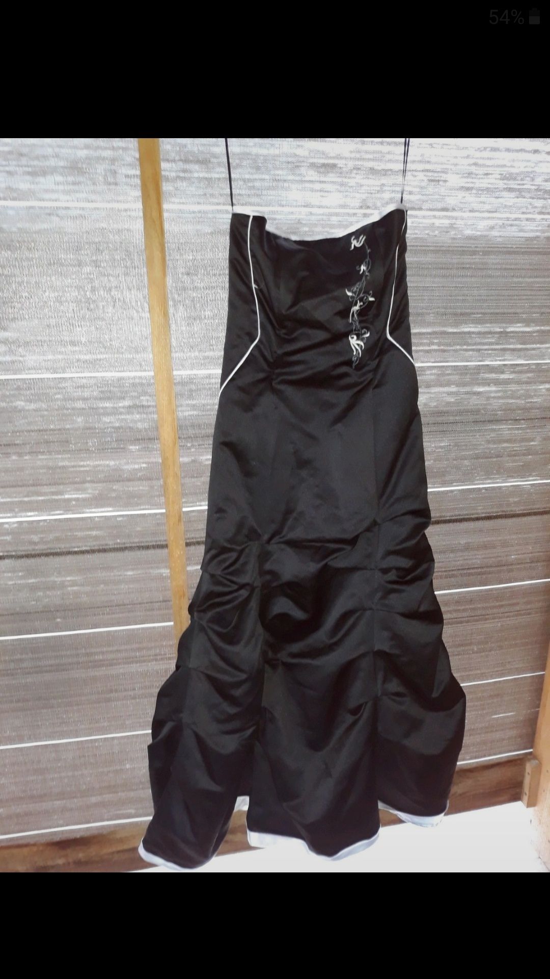 Czarna długa sukienka przebranie bal rozmiar s stan idealny