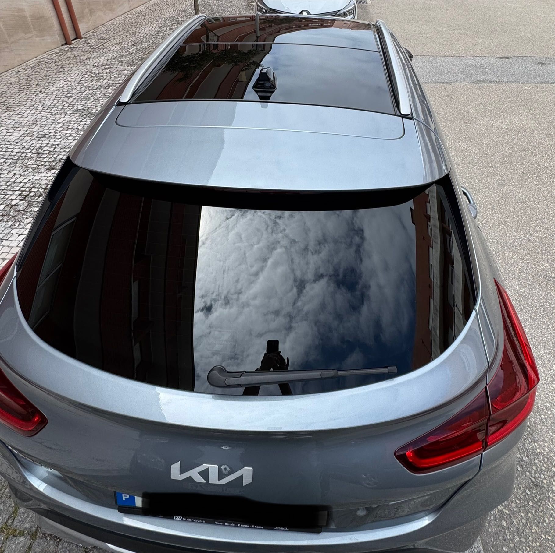 Kia XCeed 1.0 T-GDi Tech 2022 – SUV compacto em excelente estado!