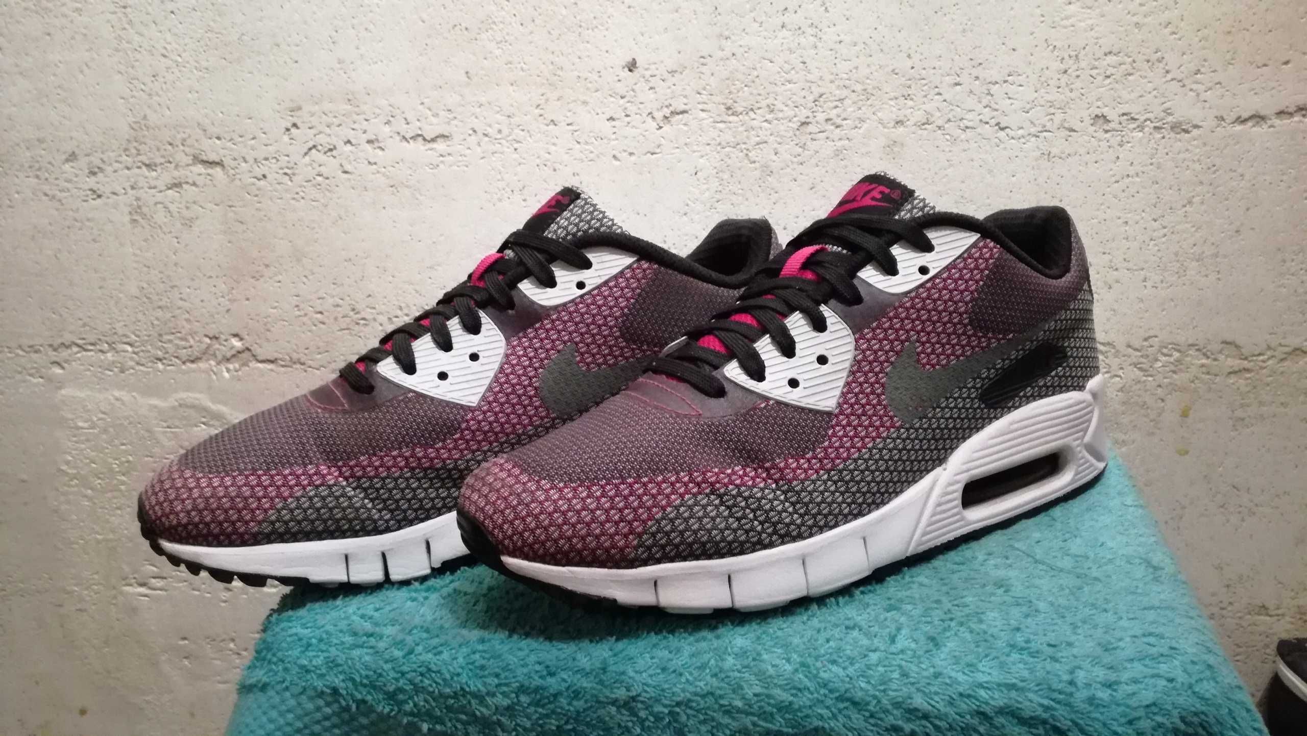 NIKE AIR MAX 90 JACQUARD r.40 czarno-czerwone stan bardzo dobry