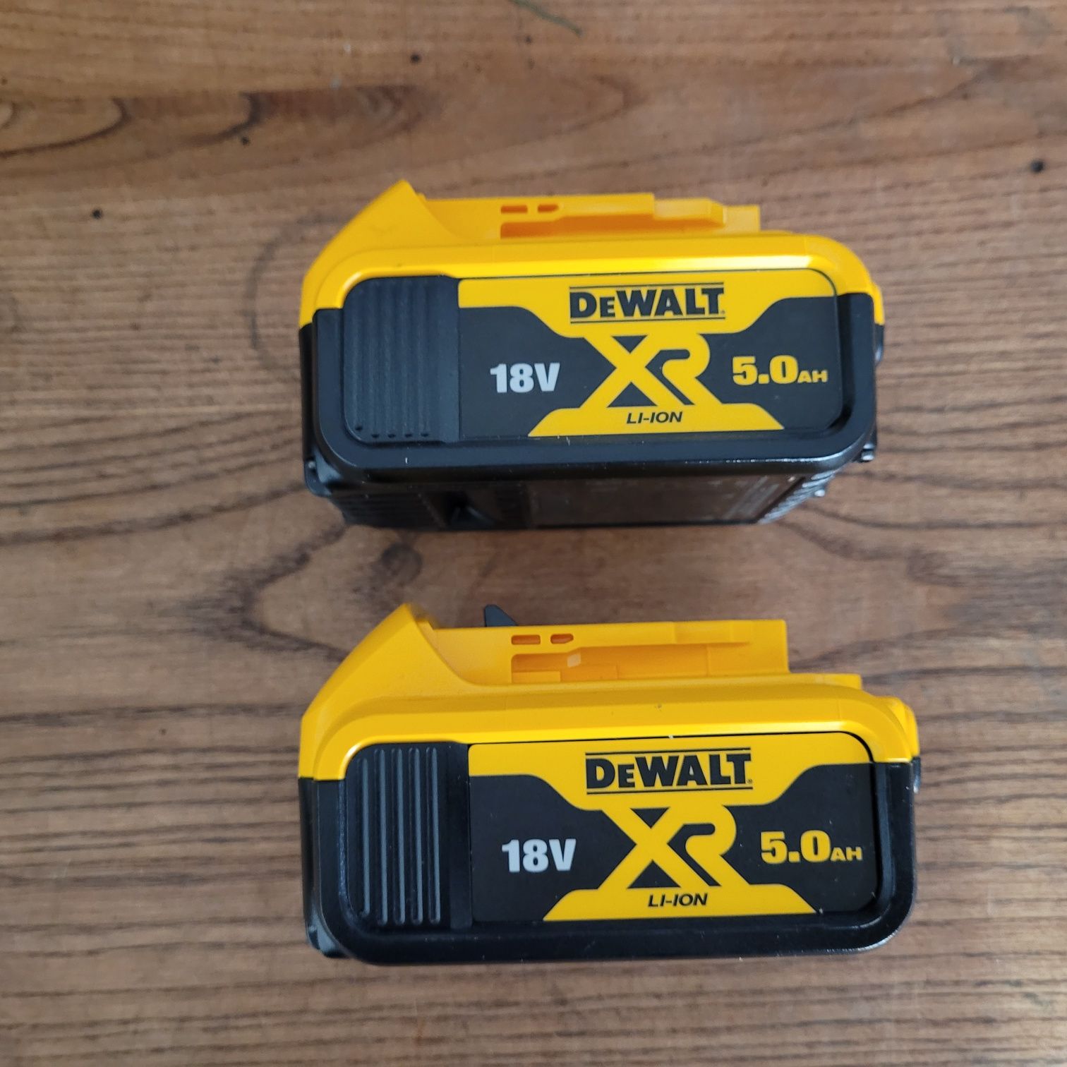 Bateria dewalt 5.0ah 18v 2 sztuki